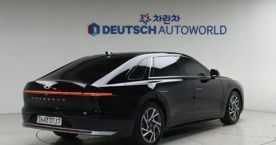 Hyundai Grandeur 