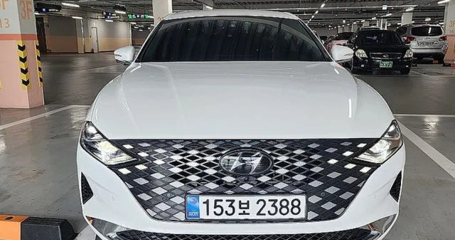 Hyundai Grandeur 