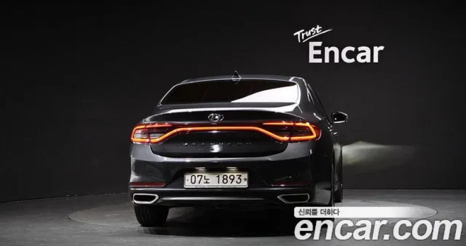 Hyundai Grandeur 
