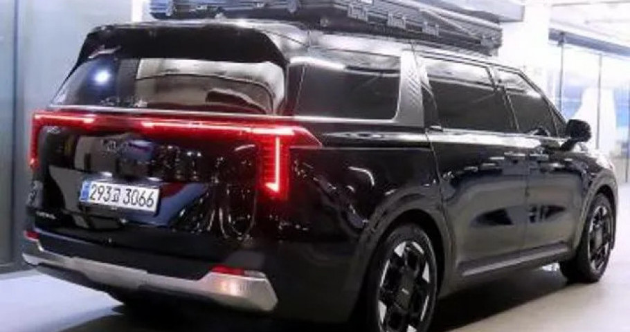 Kia Carnival 