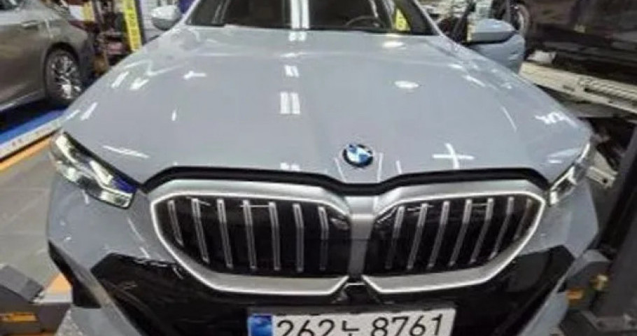 Bmw 5-Series 