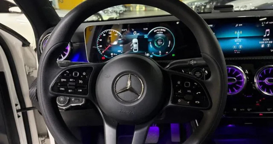 Mercedes-Benz A-Class 