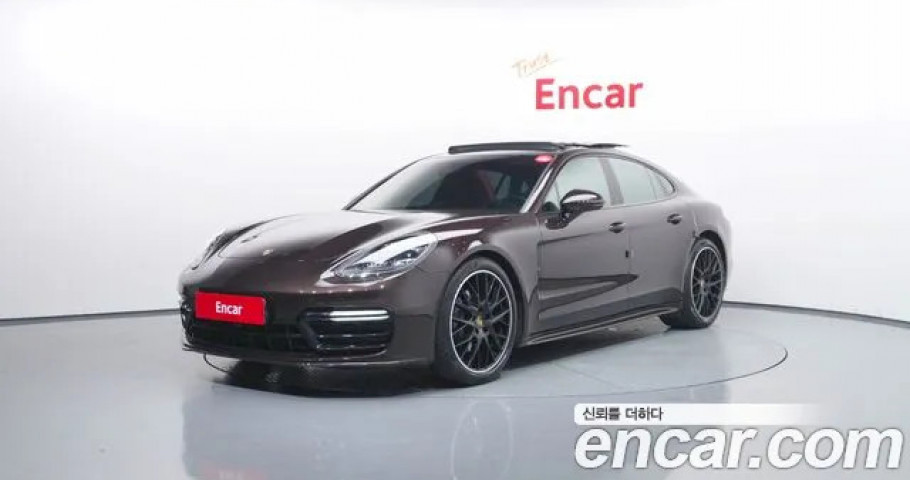 Porsche Panamera 