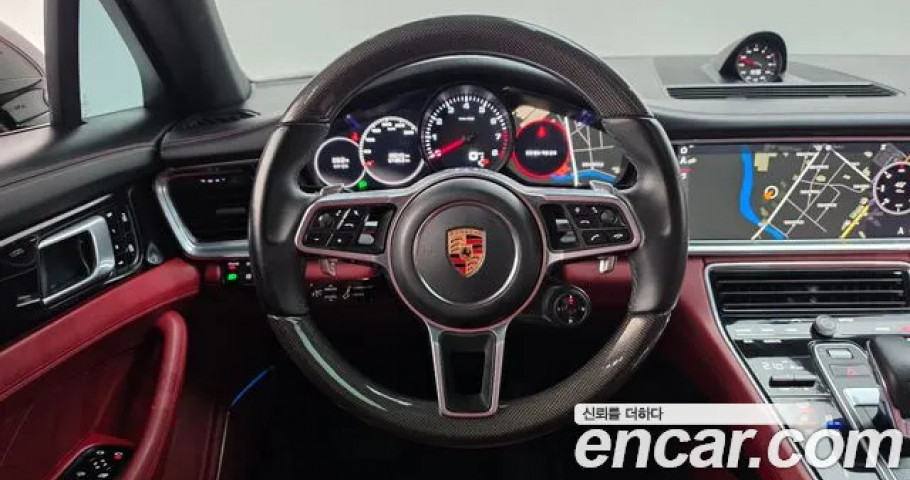 Porsche Panamera 