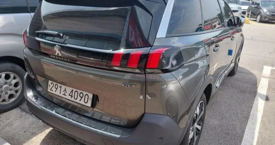 Peugeot 5008 