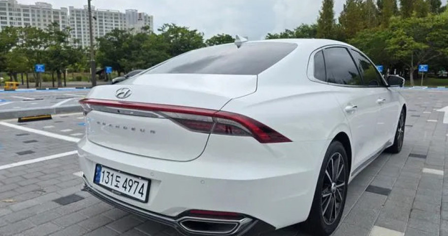Hyundai Grandeur 