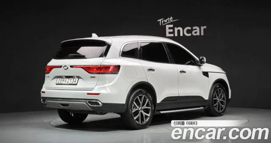 Renault Qm6 