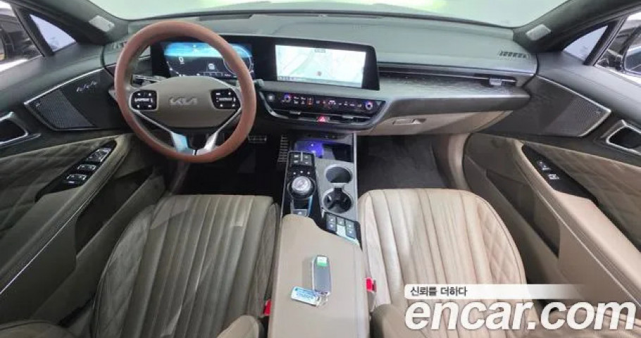 Kia K8 