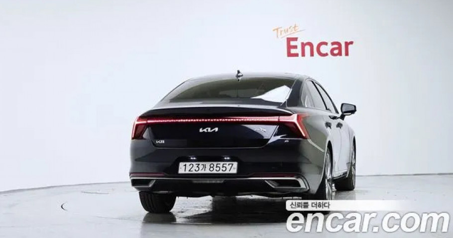 Kia K8 