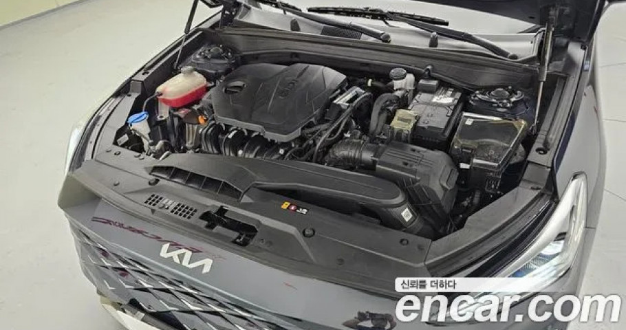 Kia K8 