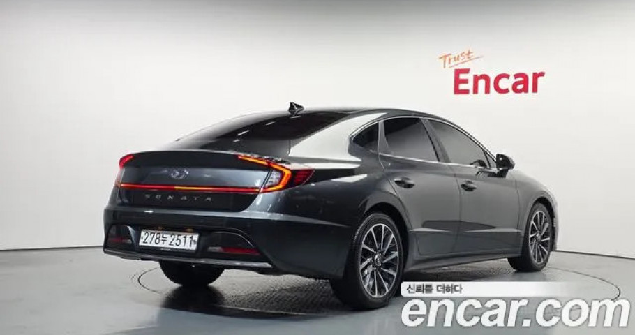 Hyundai Sonata 