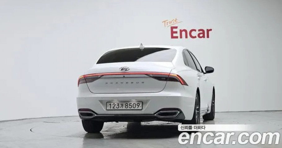 Hyundai Grandeur 