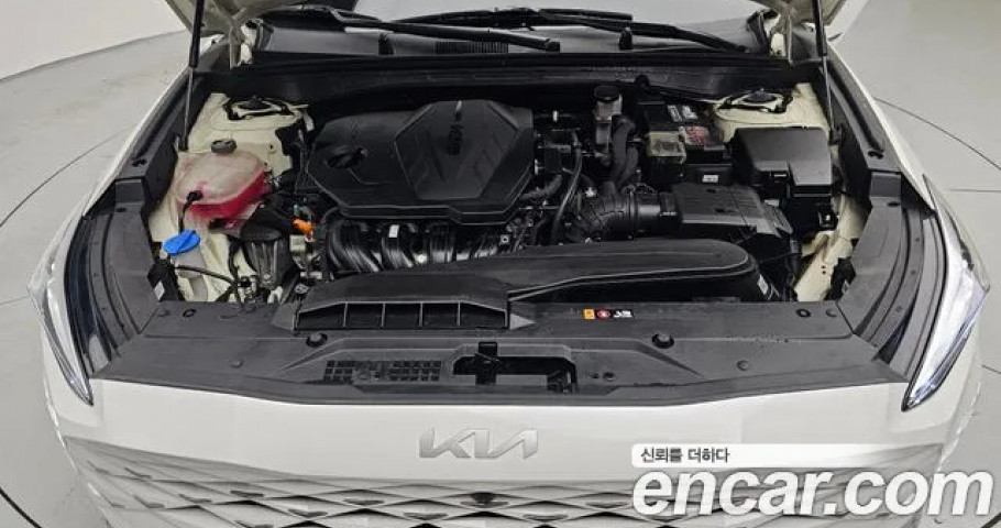 Kia K8 