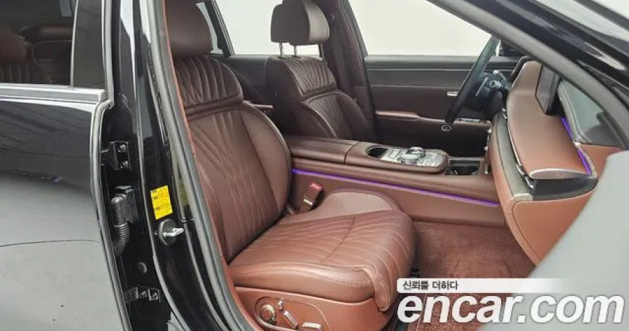 Genesis G90 