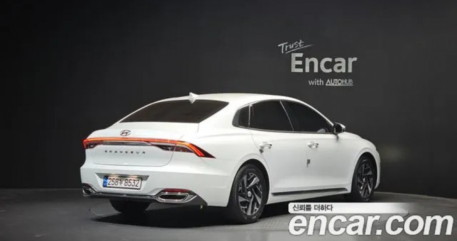 Hyundai Grandeur 