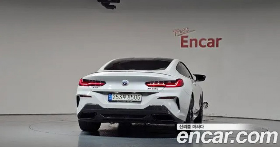 Bmw 8-Series 