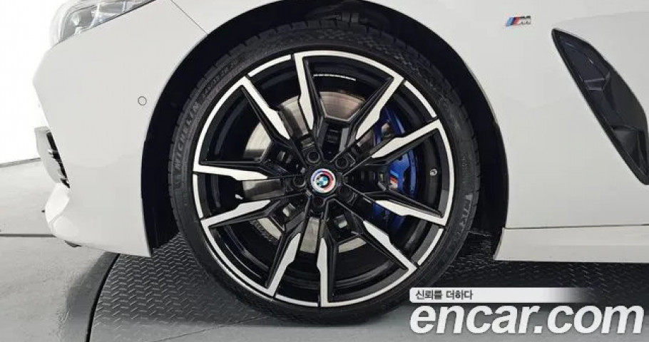 Bmw 8-Series 
