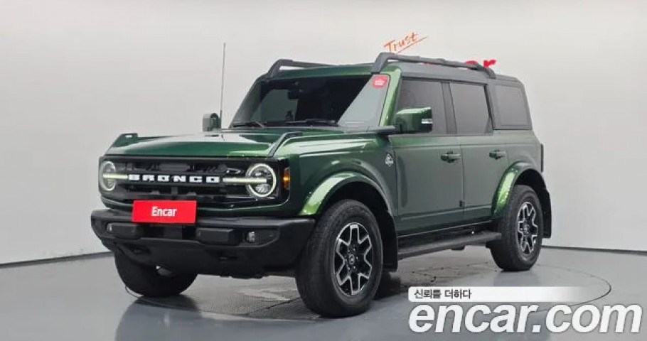 Ford Bronco 