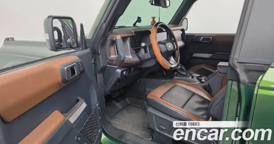 Ford Bronco 