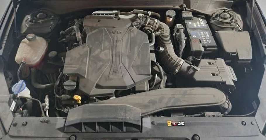 Kia K8 
