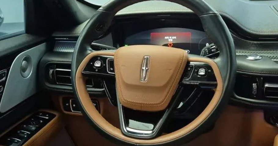 Lincoln Aviator 
