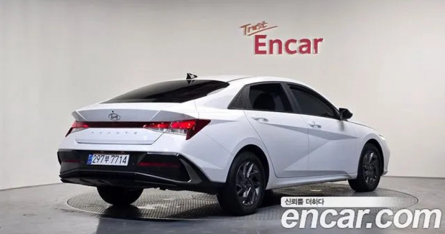 Hyundai Avante (Elantra) 