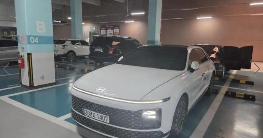 Hyundai Grandeur 