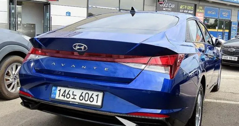 Hyundai Avante (Elantra) 