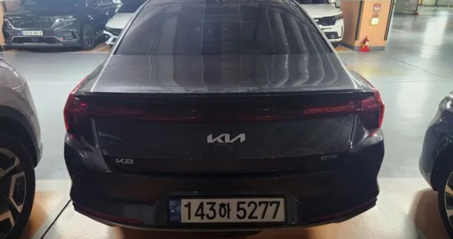 Kia K8 