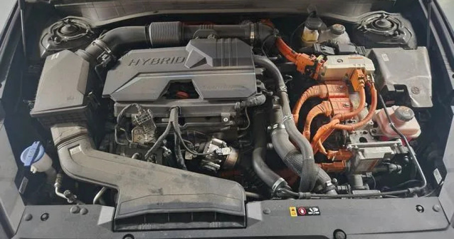 Kia K8 