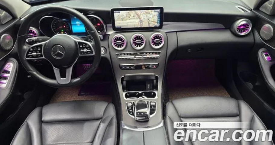 Mercedes-Benz C-Class 
