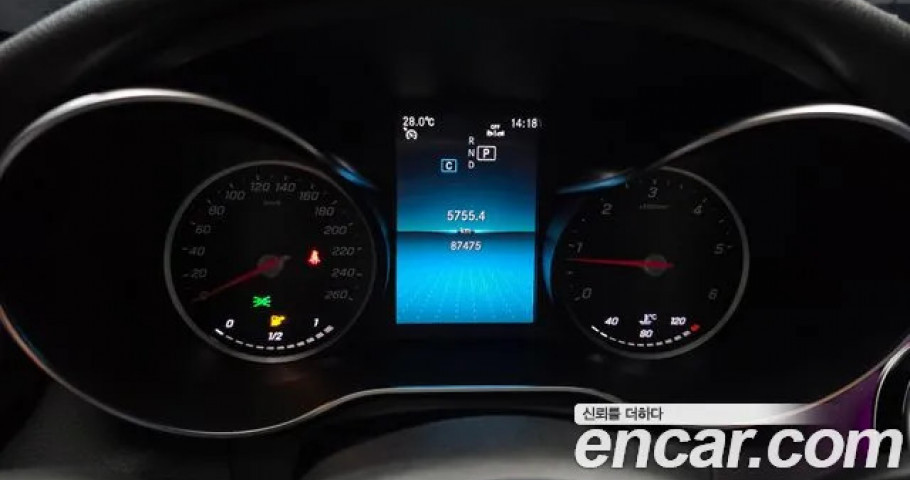 Mercedes-Benz C-Class 