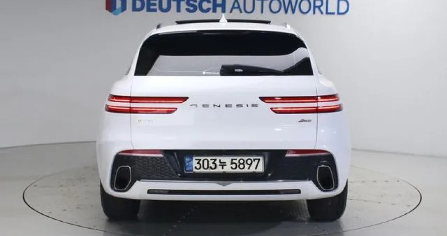 Genesis Gv70 