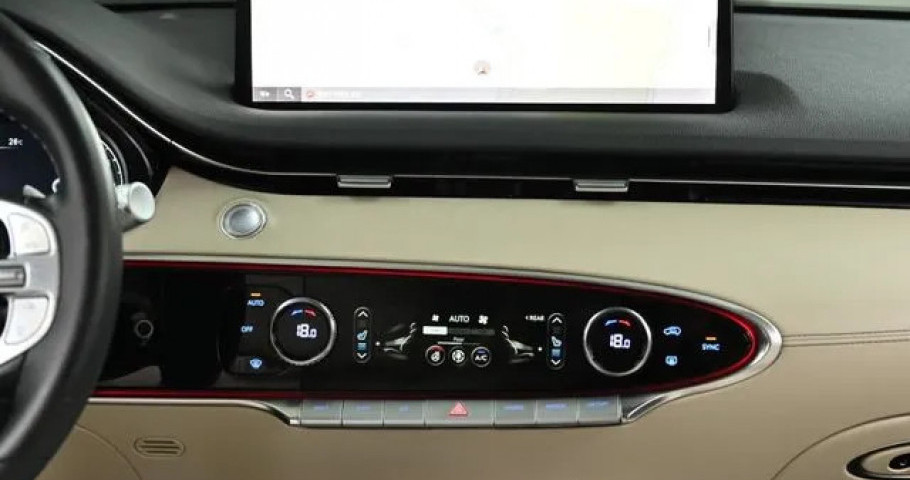 Genesis Gv70 