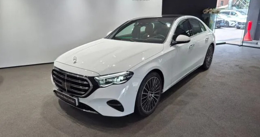 Mercedes-Benz E-Class 