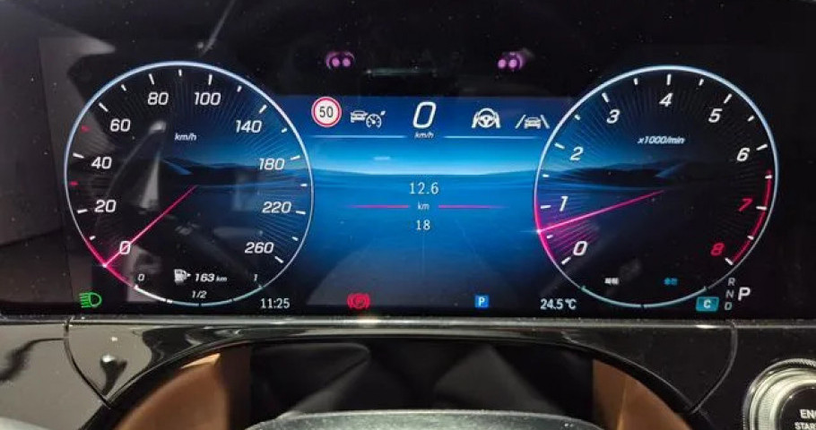 Mercedes-Benz E-Class 