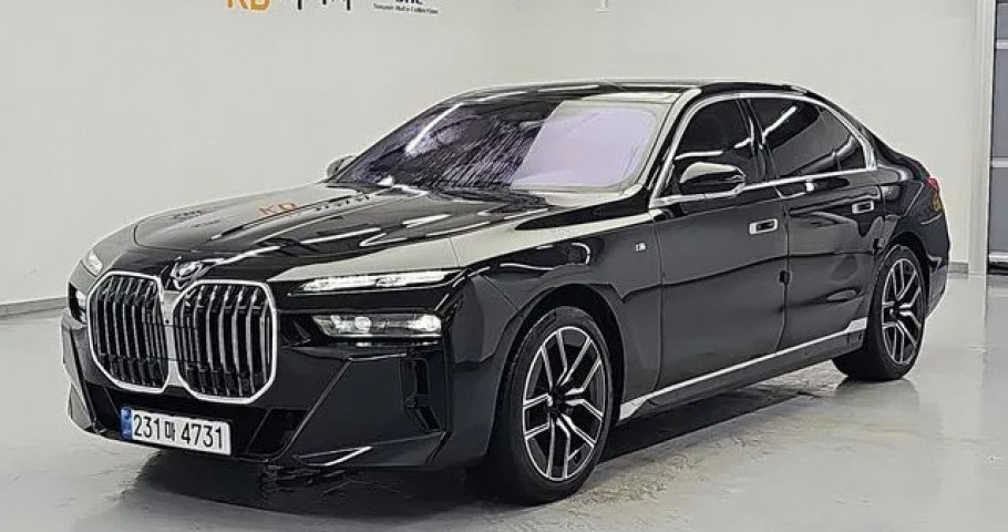 Bmw 7-Series 