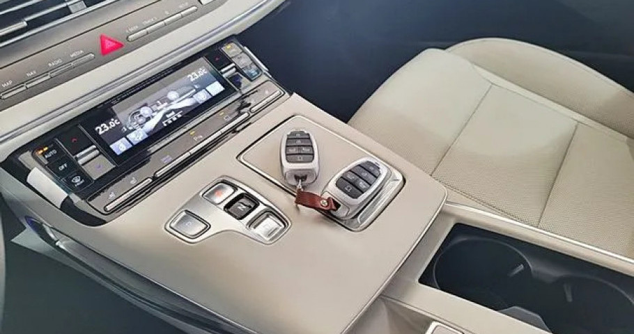Hyundai Grandeur 