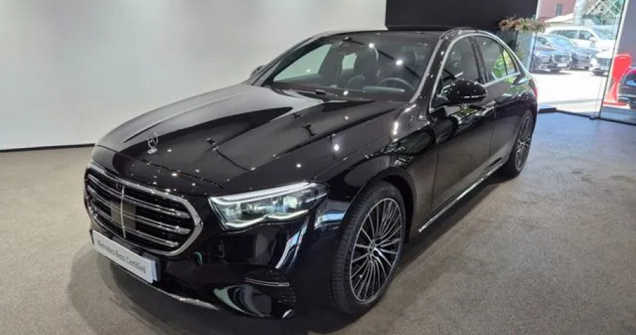 Mercedes-Benz E-Class 