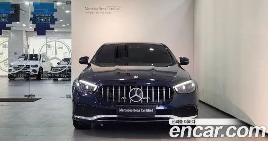 Mercedes-Benz E-Class 