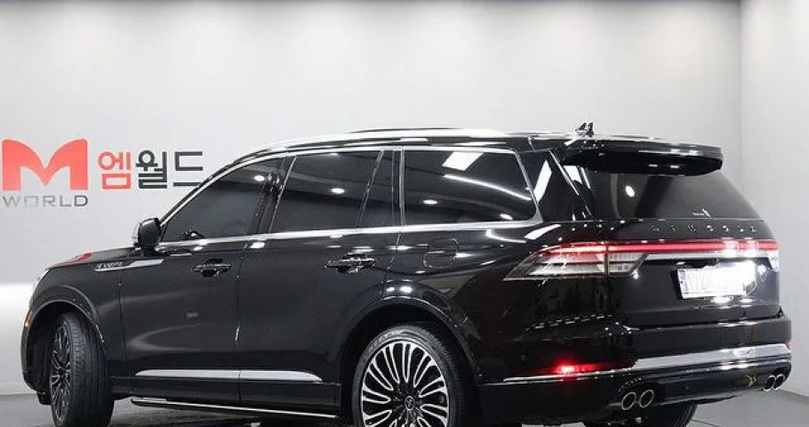 Lincoln Aviator 