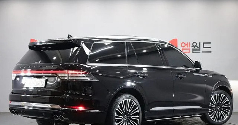 Lincoln Aviator 