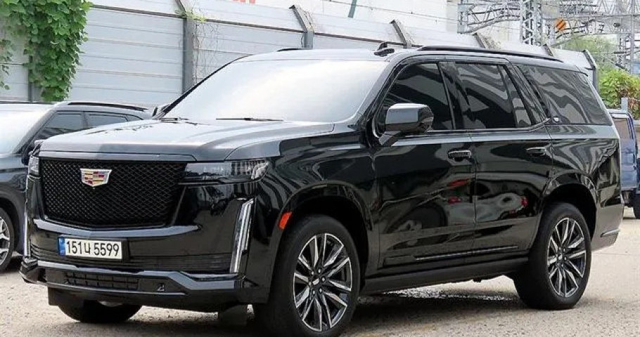 Cadillac Escalade 