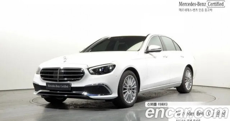 Mercedes-Benz E-Class 