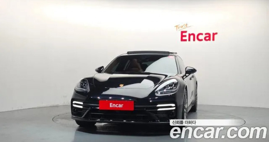 Porsche Panamera 