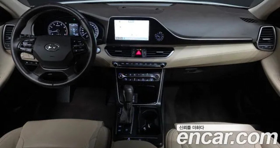 Hyundai Grandeur 