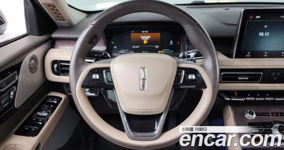 Lincoln Aviator 