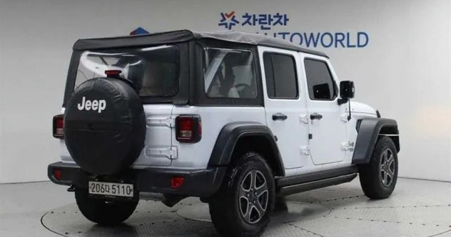 Jeep Wrangler 