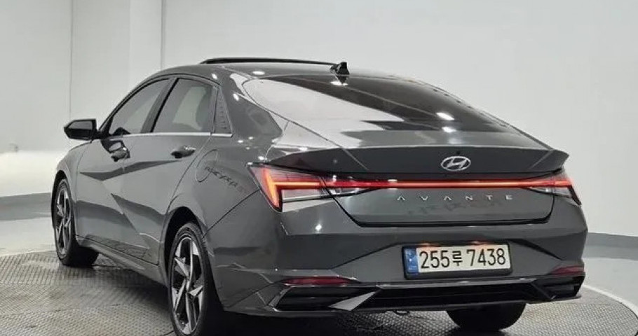 Hyundai Avante (Elantra) 