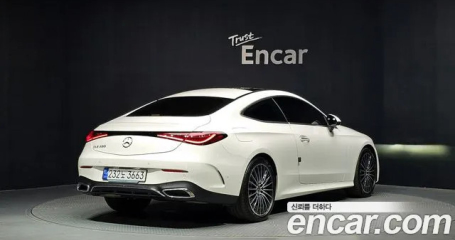 Mercedes-Benz Cle-Class 